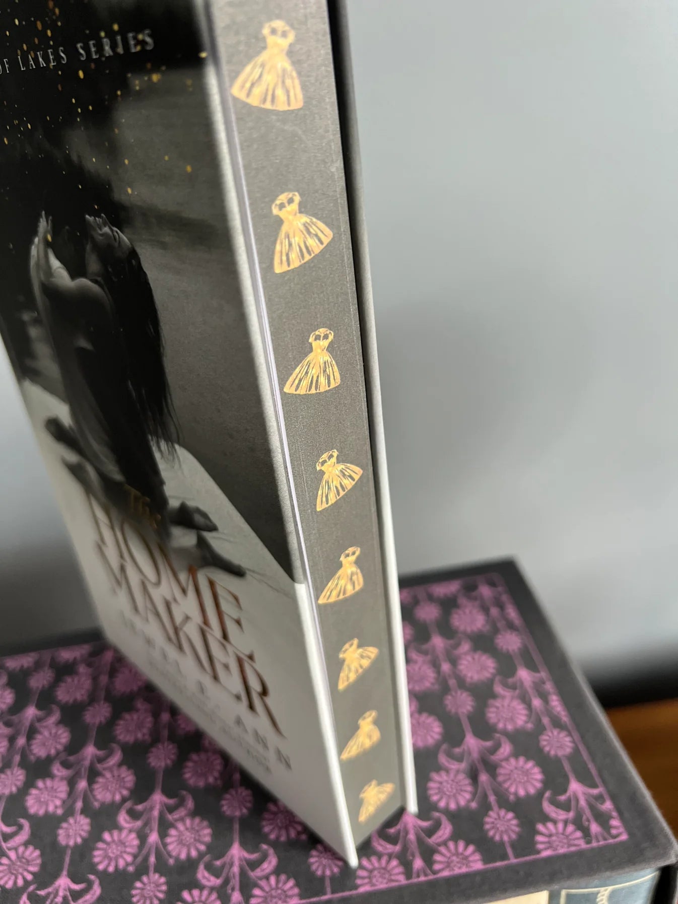 The Homemaker Special Edition Hardcover - Jewel E Ann